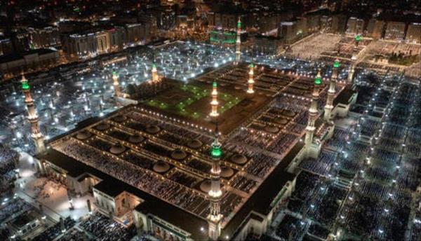 مقطع فيديو متداول لـ التدافع في المدينة المنورة ... ما حقيقته ؟