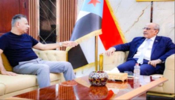 الكثيري يطالب سلطة المعلا بإنهاء أزمة ضعف ضخ المياه

