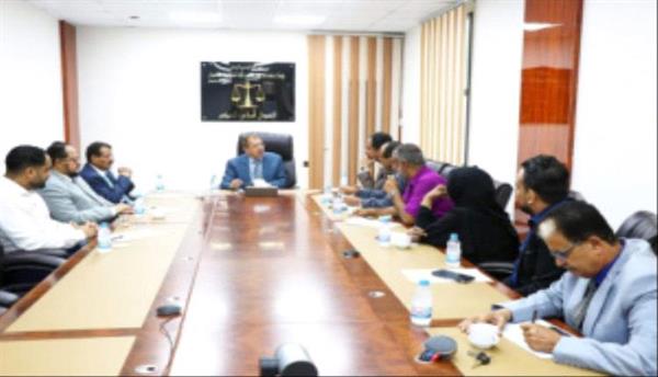 رئيس مجلس القضاء الأعلى يلتقي اللجنة التحضيرية لاتحاد مكافحة الفساد

