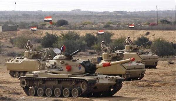فيديو متداول لاصطفاف دبابات مصرية يثير القلق في إسرائيل