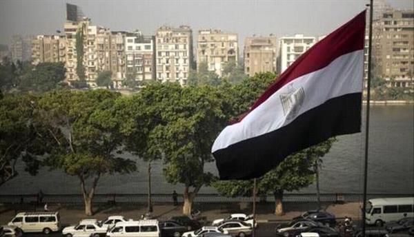 لوحة إعلانية تثير الجدل في "المحلة الكبرى" فما قصتها؟