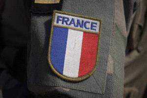 وسائل إعلام: فرنسا تدرب مجموعة استطلاعية من القوات "قد تكون مفيدة في أوكرانيا"