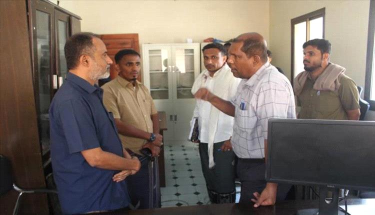 مدير عام بروم ميفع يترأس إجتماع بفرع الهيئة العامة للأراضي والمساحة والتخطيط العمراني بالمديرية