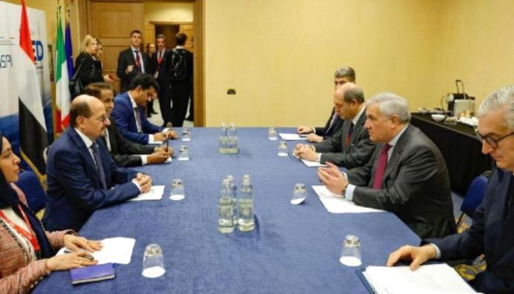 مباحثات يمنية إيطالية تركز على وقف تهريب السلاح إلى الحوثيين!

