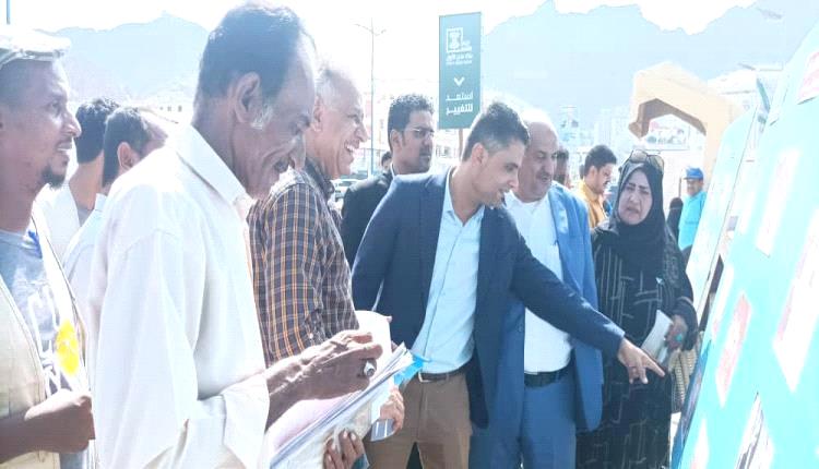 افتتاح معرض الصور الفوتوغرافية في مديرية المعلا
