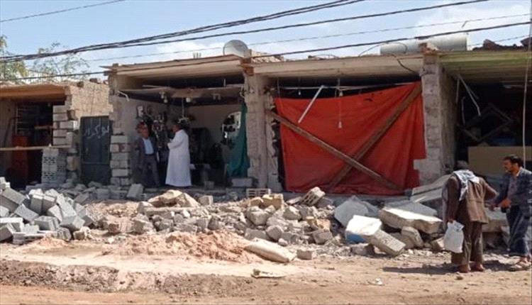 الحوثيون يهدمون محلات تجارية بصنعاء
