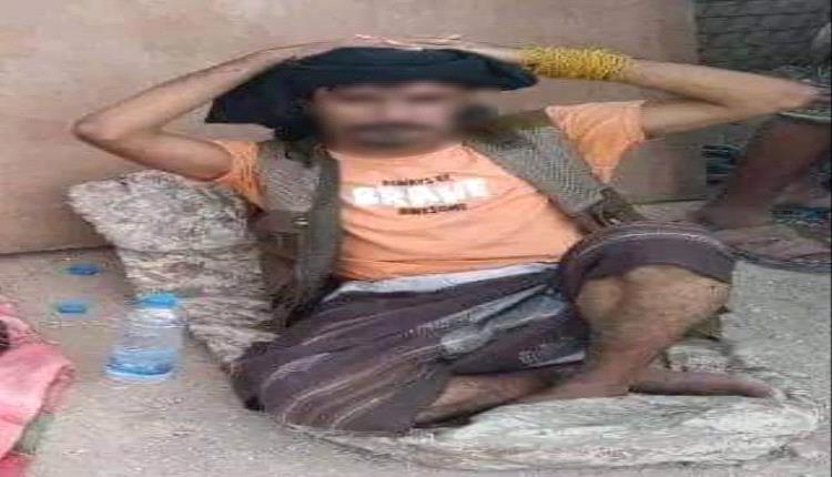 القبض على مرتكب جريمة قتل بحق والدته بأبين
