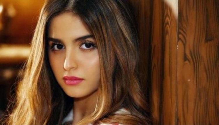 أول رد من حلا الترك على شائعة زواجها
