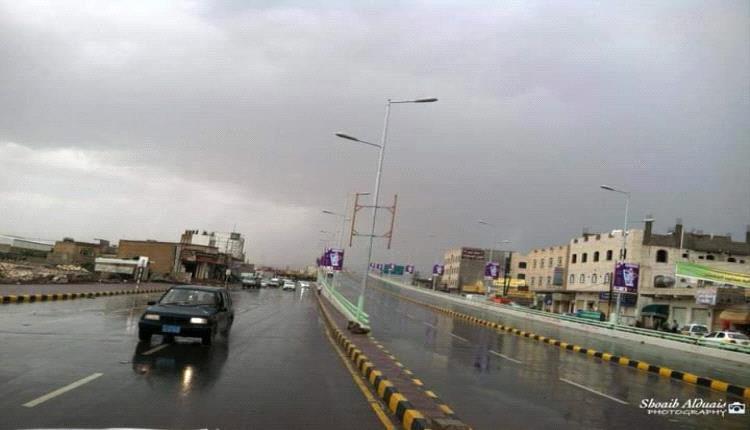 توقعات بهطول أمطار رعدية على عدة محافظات خلال الساعات القادمة
