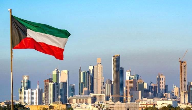 الكويت تدرس زيادة أسعار البنزين على "الوافدين فقط"
