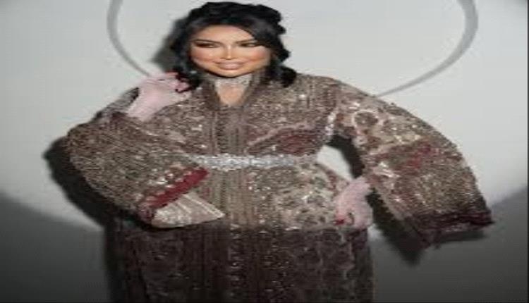 دنيا بطمة تحتفل بعيد ميلادها