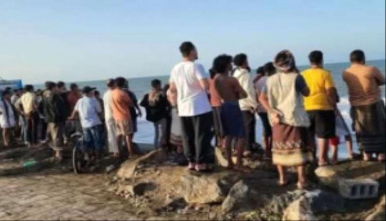 انتشال جثث ثلاثة شبان غرقوا في كورنيش الحديدة بسبب اضطراب البحر
