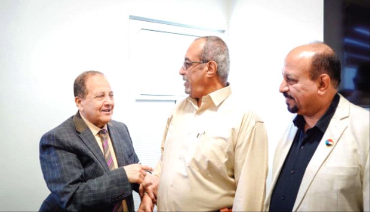 القائم بأعمال الأمين العام الانتقالي يطّلع على مستوى الانضباط الوظيفي بهيئات المجلس بعد إجازة عيد الفطر