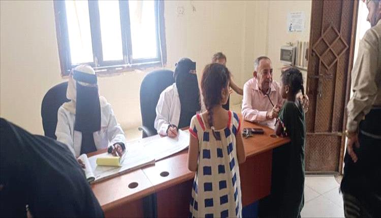 الكادر الطبي بالمركز الصحي في باتيس يباشر الدوام الرسمي بمعنويات عالية

