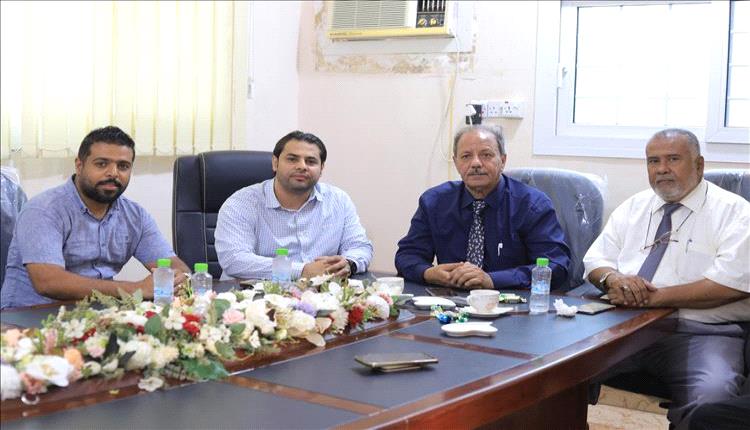 لجنة من وزارة الخدمة المدنية تشيد بانضباط موظفي صندوق رعاية النشء والشباب والرياضة بنسبة حضور بلغت 97%
