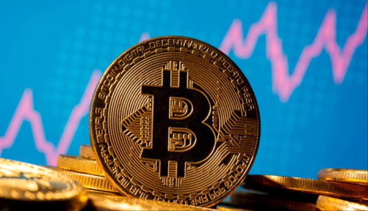 بعد عاصفة الرسوم الجمركية.. ماذا حلّ بسوق العملات الرقمية؟