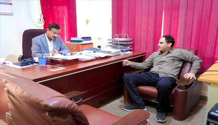 محافظ شبوة يوجّه بتنفيذ مشروع تطوير وتحسين المدخل الغربي لمدينة عتق ضمن خطة لتأهيل البنية التحتية الحضرية

