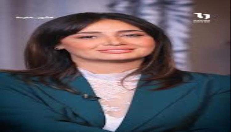 حلا شيحة تثير الجدل حول عودتها للحجاب بعد دعمها لابنتها