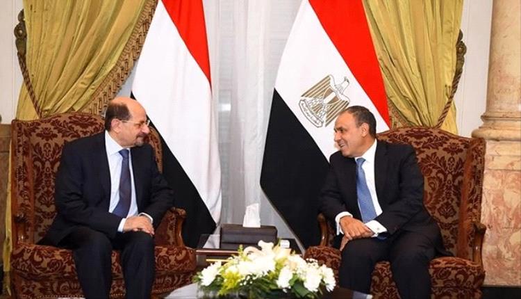 الزنداني يبحث مع وزيري خارجية مصر وأذربيجان تعزيز العلاقات وتطورات المنطقة
