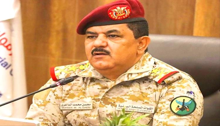 وزير الدفاع: ساعة الحسم اقتربت والجيش مستعد لتحرير كل شبر من اليمن