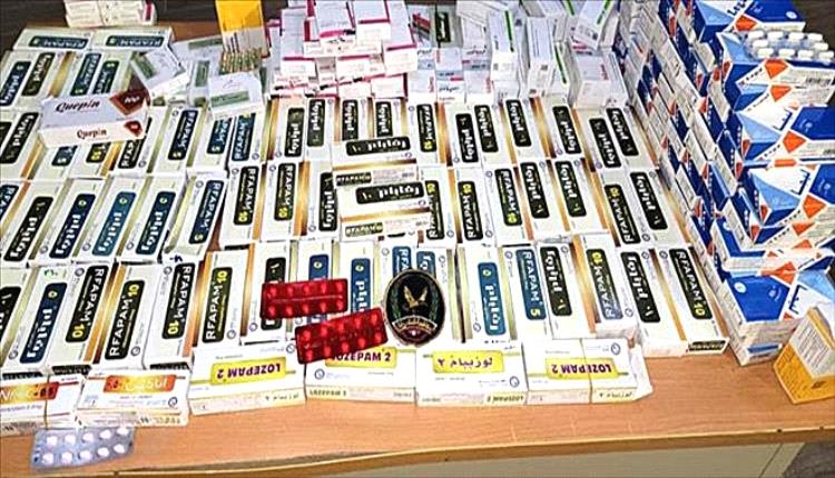 لحج.. ضبط كميات كبيرة من الأدوية المخدرة في صيدليات قريبة من سوق القات