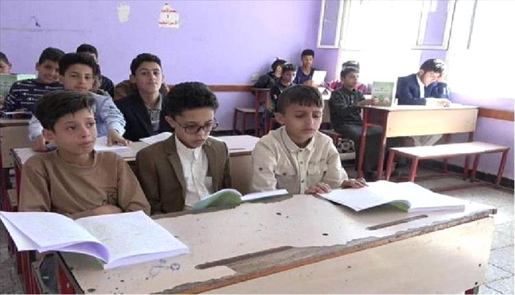 تراجع ملحوظ في الإقبال على المراكز الصيفية الحوثية
