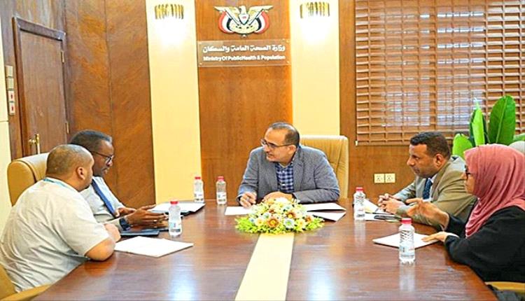 وزير الصحة يطلع على مسودة وثيقة التخطيط لقطاع الرعاية الصحية