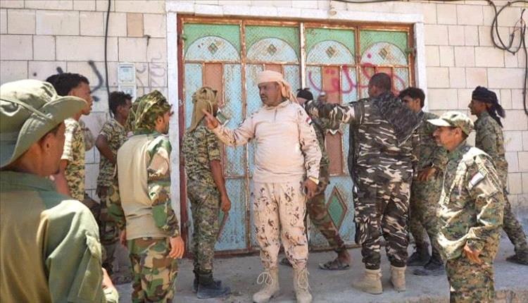 إغلاق 18 محلاً وضبط 24 بائعًا.. تنفيذ حملة واسعة لمكافحة القات في سقطرى
