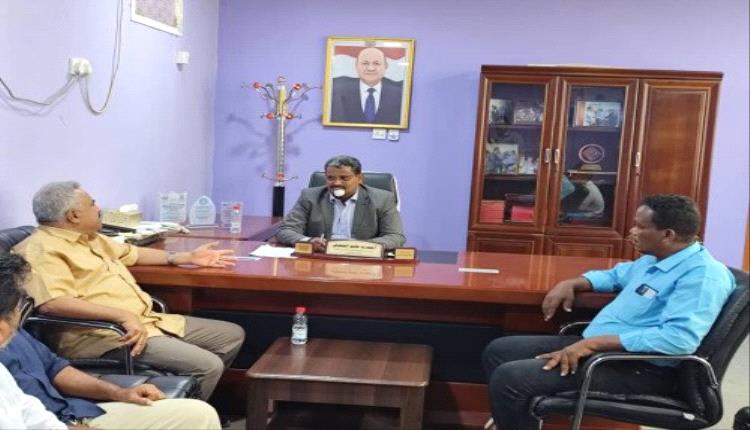 نائب وزير التعليم الفني والتدريب المهني يلتقي بمدير عام التعليم الفني عدن