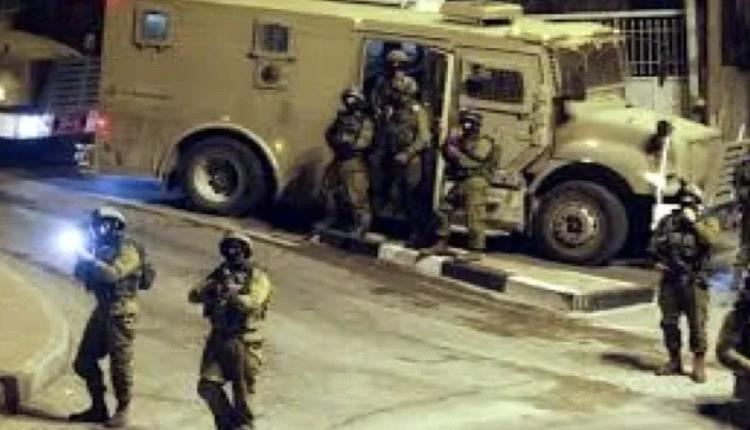 قوات الاحتلال تقتحم بلدة بيت أمر شمال الخليل
