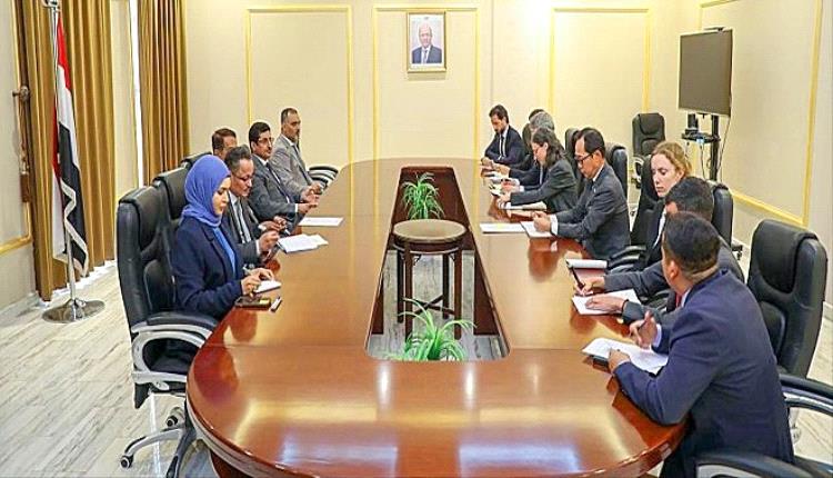 وزارة الخارجية تناقش مع سفراء الدول الكبرى تطورات الأزمة اليمنية والتحديات الإقليمية