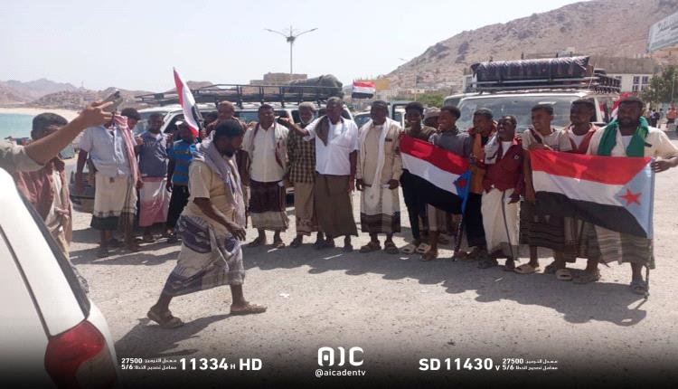 صور..‏تحرك وفد مديرية بروم ميفع إلى مدينة المكلا للمشاركة في مليونية “حضرموت أولًا
