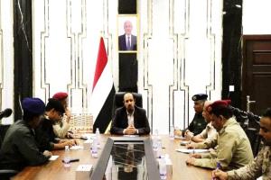 قرار حازم في زمن رمزي.. حضرموت تمنع السلاح في ذكرى الانتصار على الإرهاب