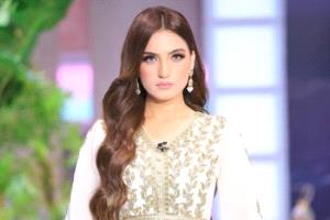 حبس إعلامي لبناني شهرًا وتغريمه بتهمة سب وقذف ياسمين عز