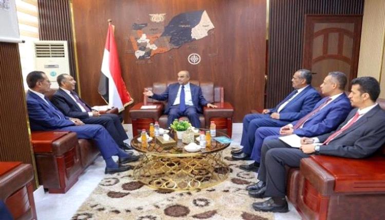 بعد تعافي الريال اليمني.. إجراءات حكومية حازمة لضبط الأسعار
