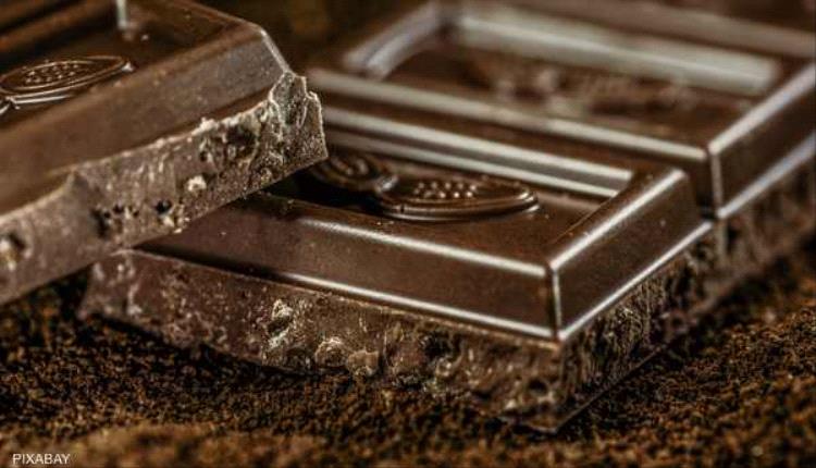 للمزاج وفقدان الوزن.. ما أفضل وقت لتناول الشوكولاتة الداكنة؟