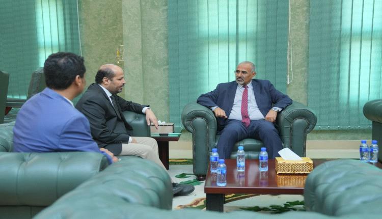 الزُبيدي يؤكد على مضاعفة جهود التوثيق الحقوقي: لن يفلت الحوثيون من المحاسبة