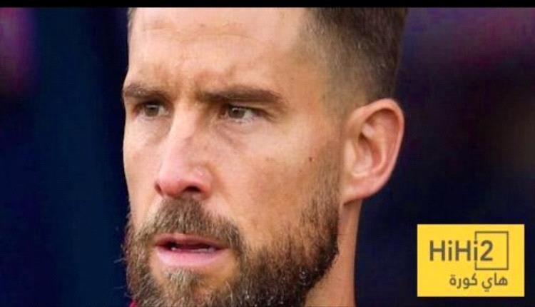 هل سيدفع برشلونة ثمن الموافقة على رحيل مارتينيز ؟