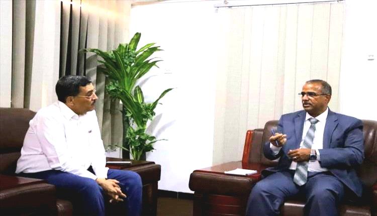 اليمن والكويت.. تنسيق مشترك لحماية العمل الخيري من الاستغلال الحوثي
