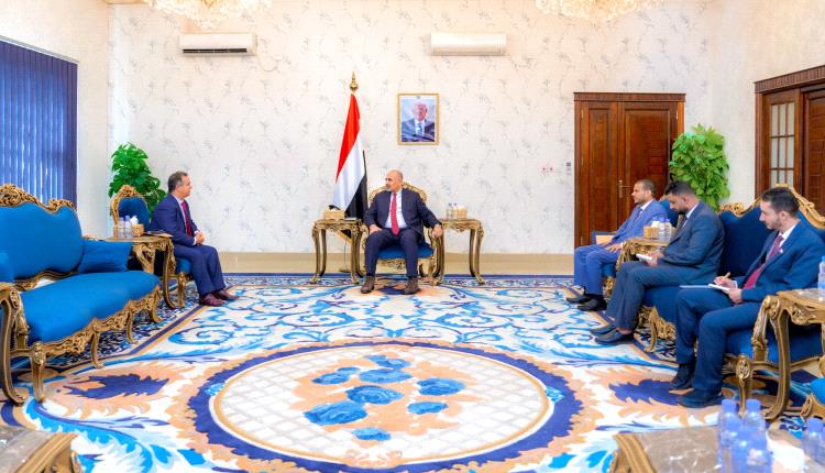 الزُبيدي والسفير الليبي: تعاون اقتصادي وتنموي يتجاوز السياسة نحو إعادة الإعمار