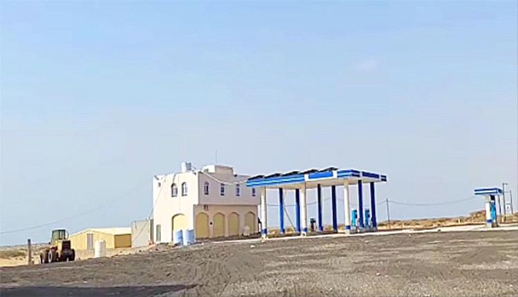 أمن أبين يكشف اعترافات شبكة تهريب الأفارقة ويوثق جهود مكافحة الهجرة غير الشرعية