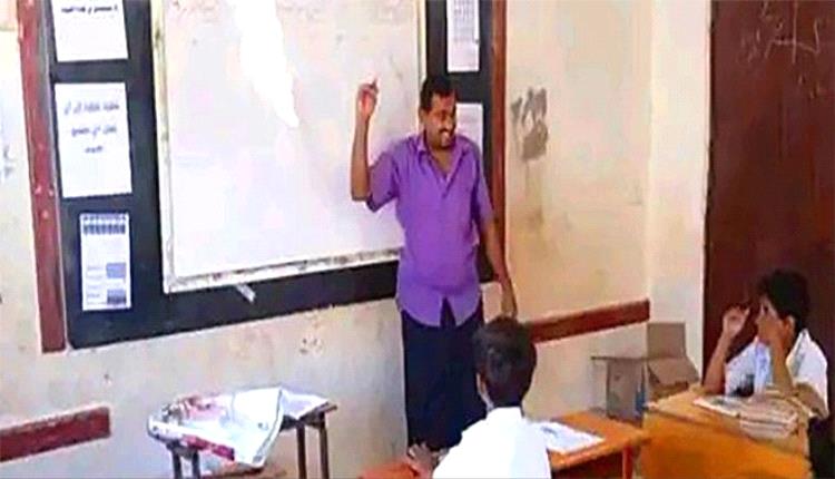 محامٍ: الجمع بين التدريس الحكومي والخاص مخالفة قانونية وإهدار للمال العام