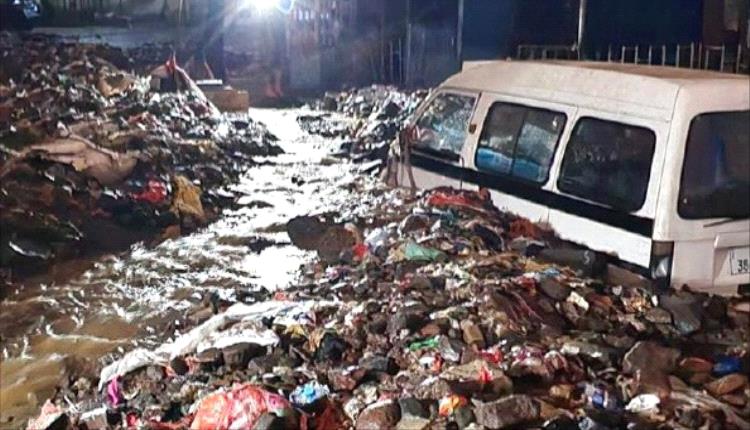 المعلا تغرق من جديد.. شوارع مشلولة وحياة الأهالي تحت رحمة السيول