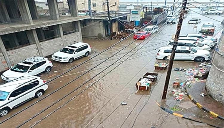241 مليون ريال تحت المطر.. مشروع في عدن يتحول من إنجاز مُعلن إلى فضيحة مكشوفة