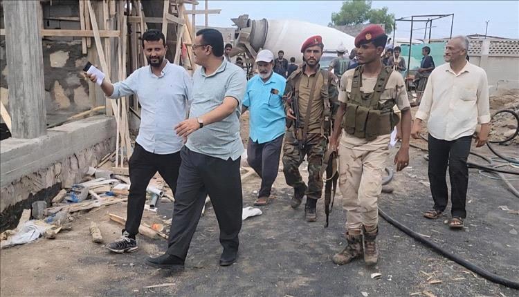 "314 مليون ريال لبناء صالة حديثة لنادي أهلي عدن.. المنصورة تدعم البنية الرياضية للشباب"

