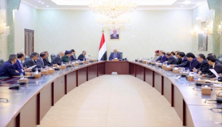 خلافات حادة في الحكومة اليمنية.. بن بريك يشترط الإطاحة بوزراء بارزين لإتمام التعديل الوزاري