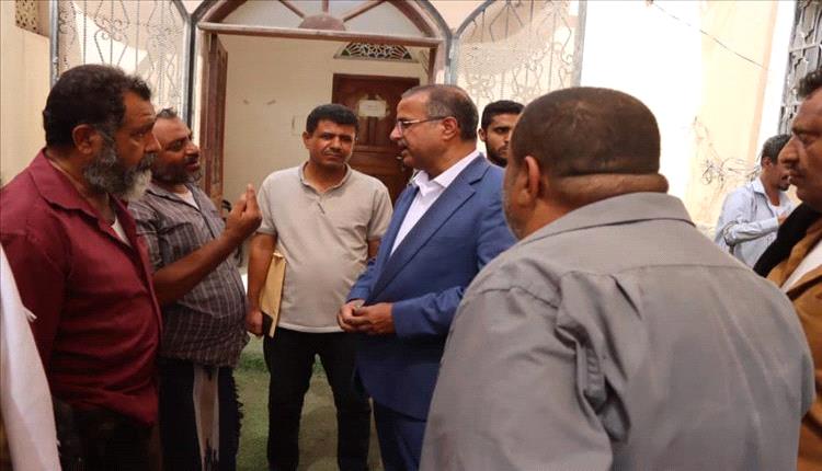 الوزير الزعوري يطلع على أداء صندوق رعاية وتأهيل المعاقين ويشدد على تعزيز خدمات ذوي الإعاقة بعدن