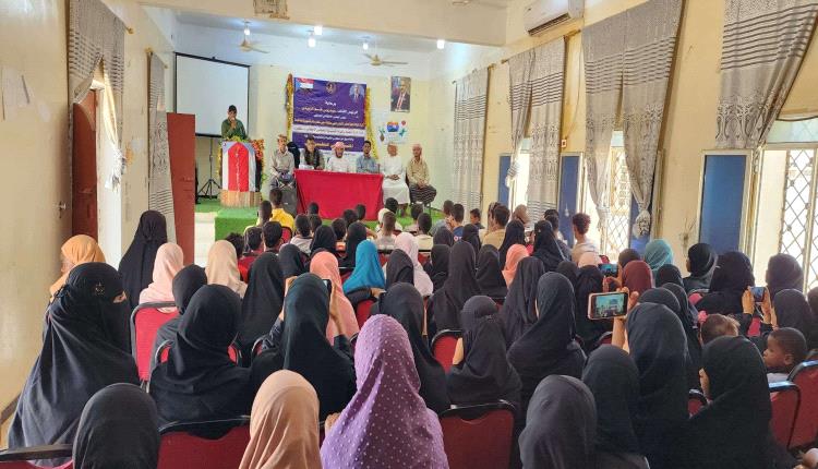 سقطرى تختتم أول مخيم صيفي تعليمي برعاية الزُبيدي.. خطوة لترسيخ الإبداع وصقل المواهب
