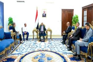 رئيس الوزراء يؤكد: إنهاء أزمة المواطنين المعيشية خيار لا رجعة عنه