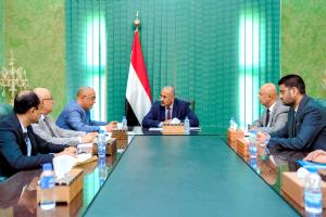 الزُبيدي: الاتصالات شريان السيادة، وخطتنا استعادة السيطرة وبناء بنية وطنية حديثة